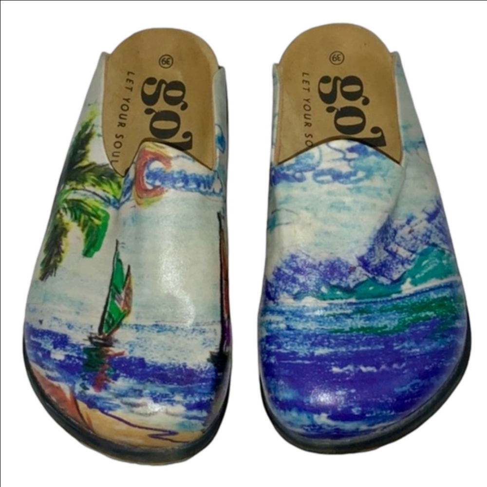 Goby Artistic Blue &  Green Mules (Beach Scene)